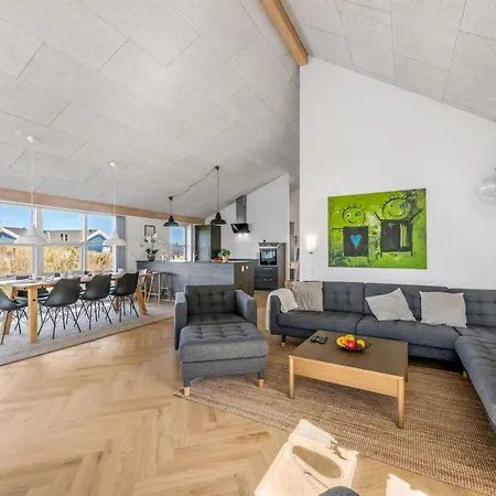 Tatania - 500m To The Fjord By Interhome Сasa de vacaciones